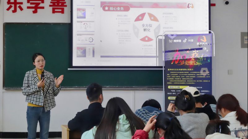 影视素材网站手机端适配：移动时代的必备攻略